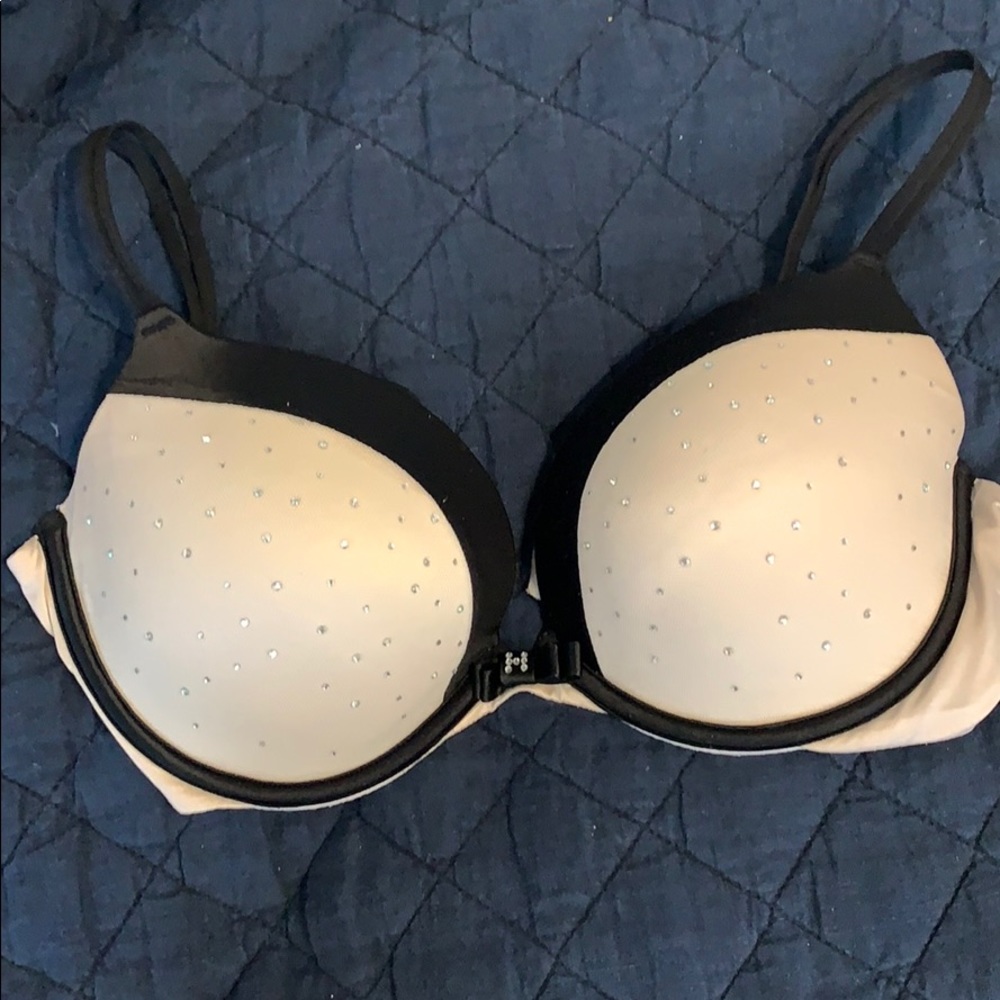 Very Sexy Victoria’s Secret Bra